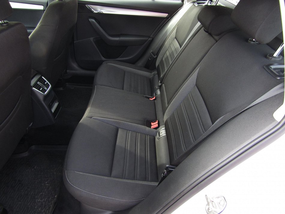 Škoda Octavia III 1.6 TDi Fresh