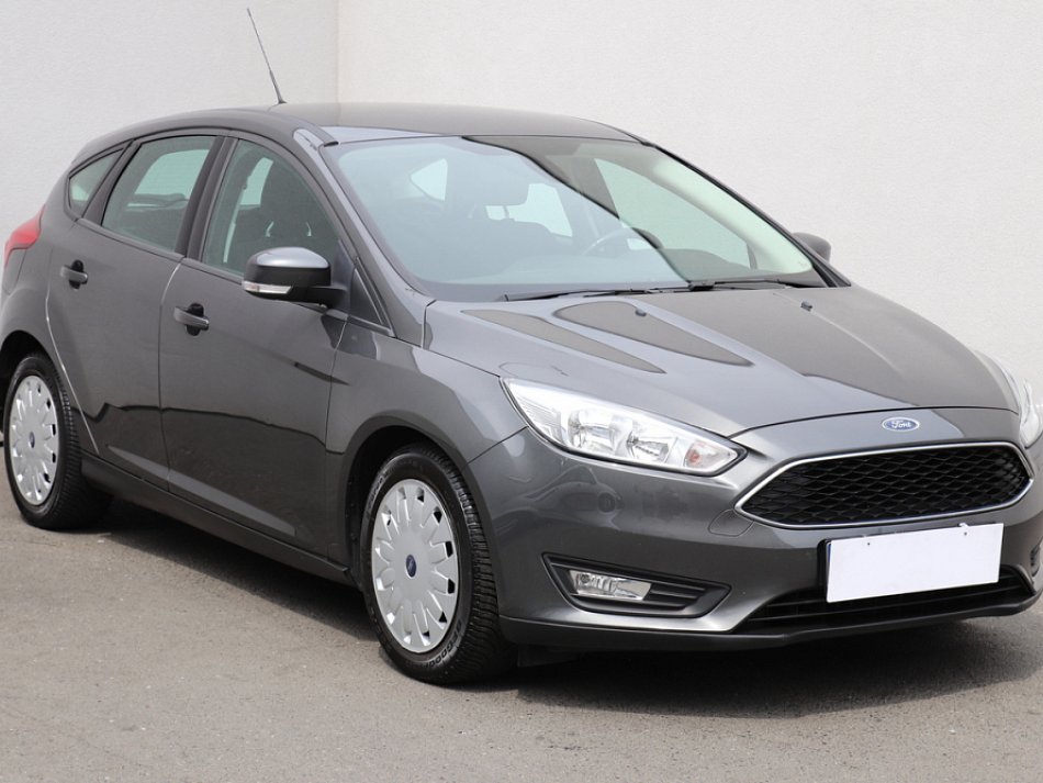 Ford Focus 1.5EB Titanium