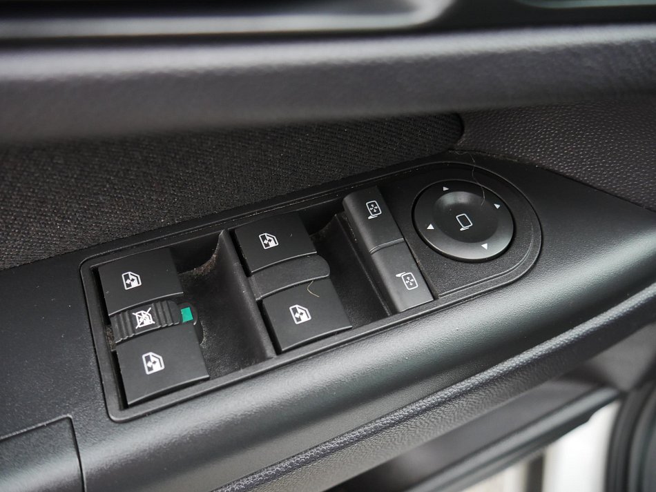 Opel Zafira 1.8 Family 7míst