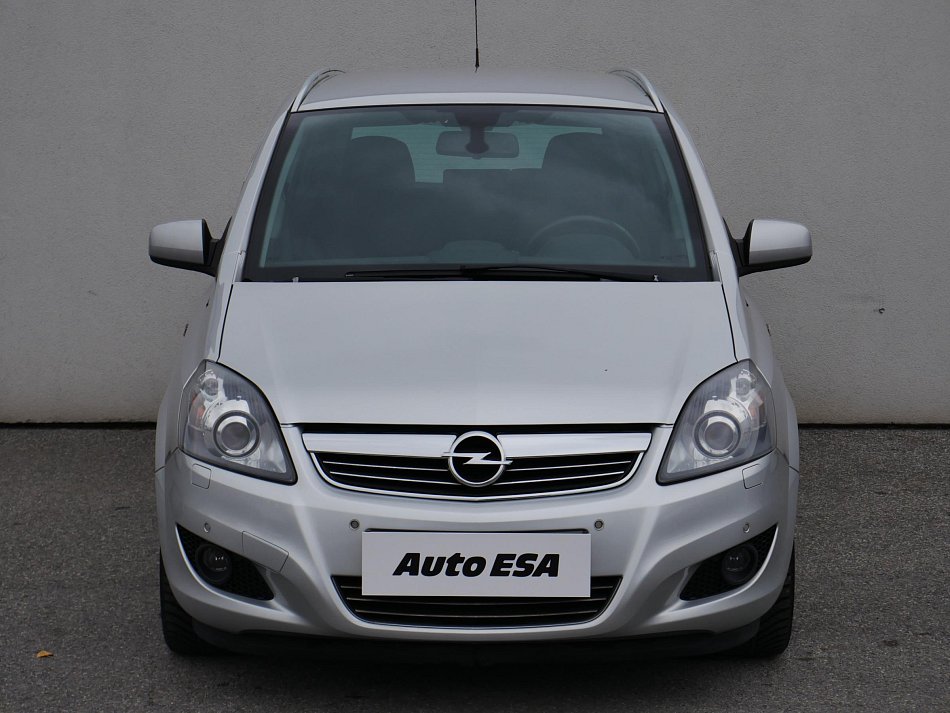 Opel Zafira 1.8 Family 7míst