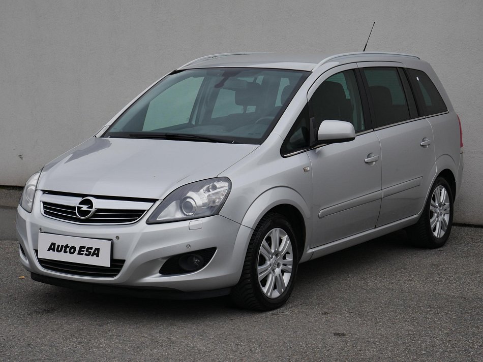 Opel Zafira 1.8 Family 7míst