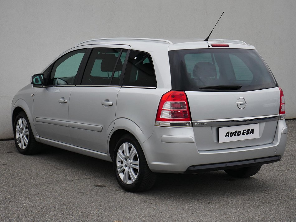 Opel Zafira 1.8 Family 7míst