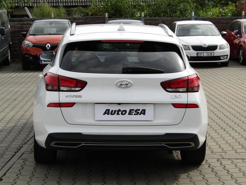 Hyundai I30 1.6 CRDi Smart