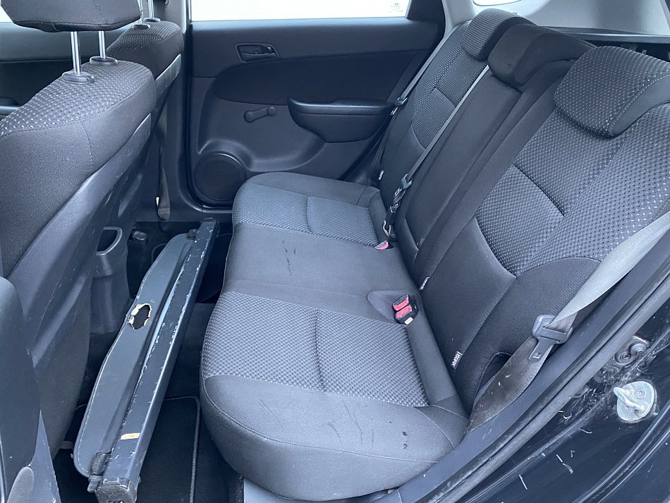 Hyundai I30 1.6 CRDI 