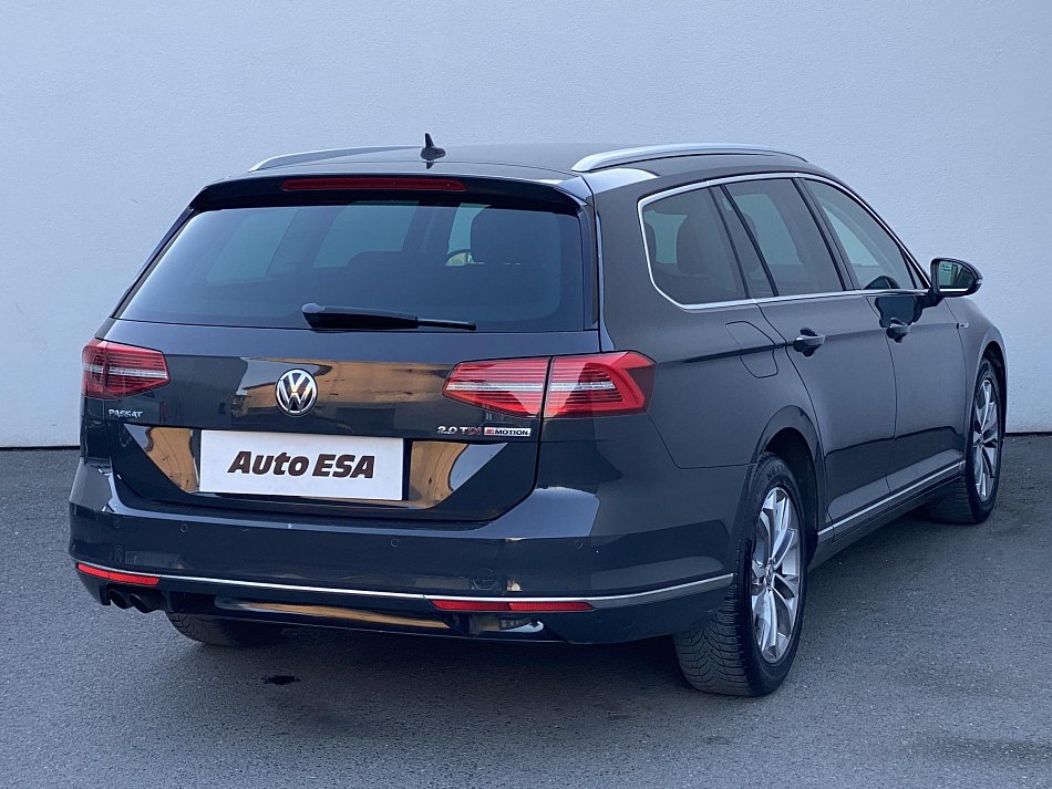 Volkswagen Passat 2.0 TDi Highline 4x4
