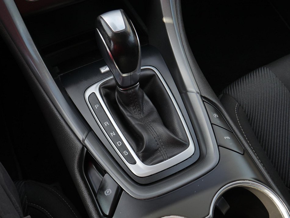 Ford Mondeo 2.0 TDCi Titanium