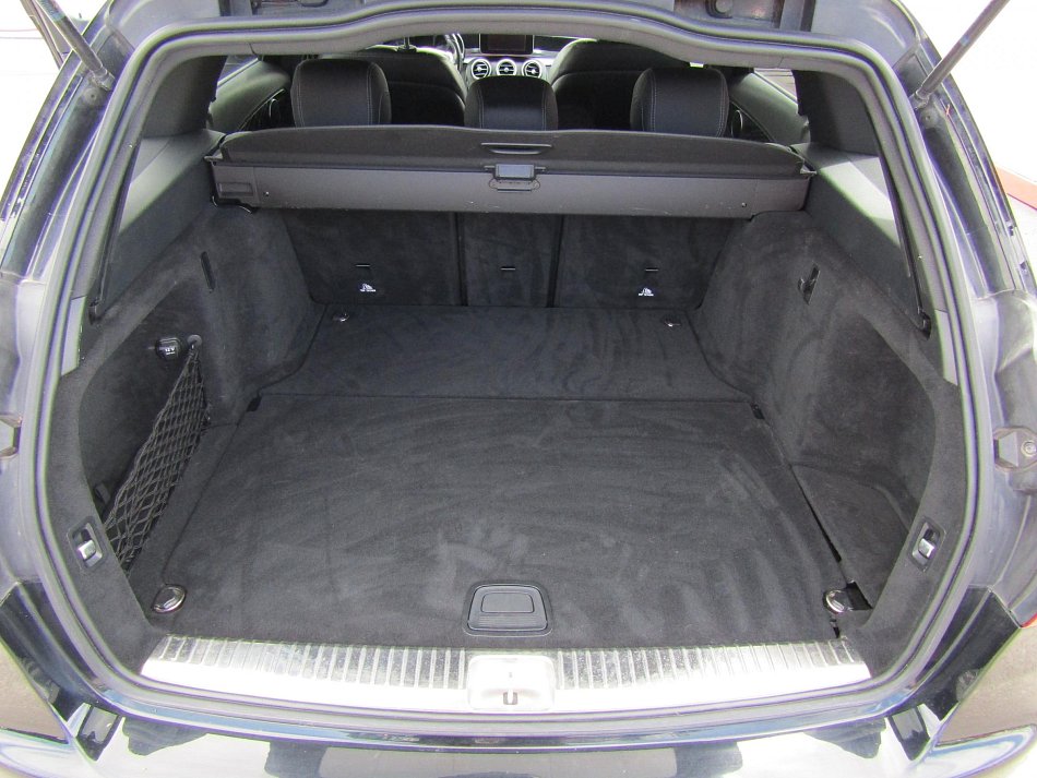 Mercedes-Benz Třída C 1.6 CDi  C 200