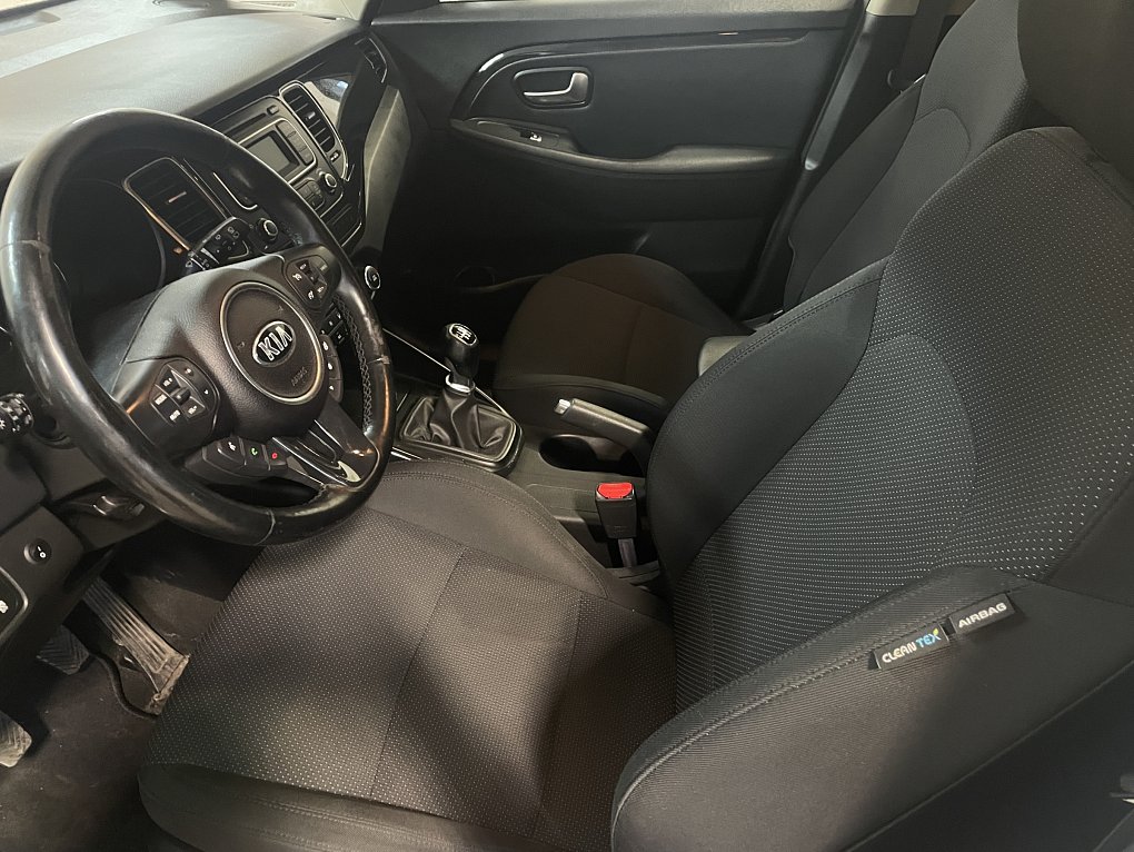 Kia Carens 1.7 