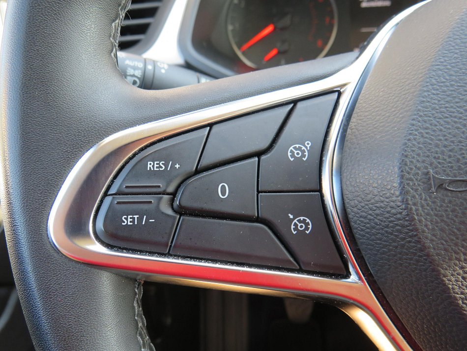 Renault Captur 1.0TCe 