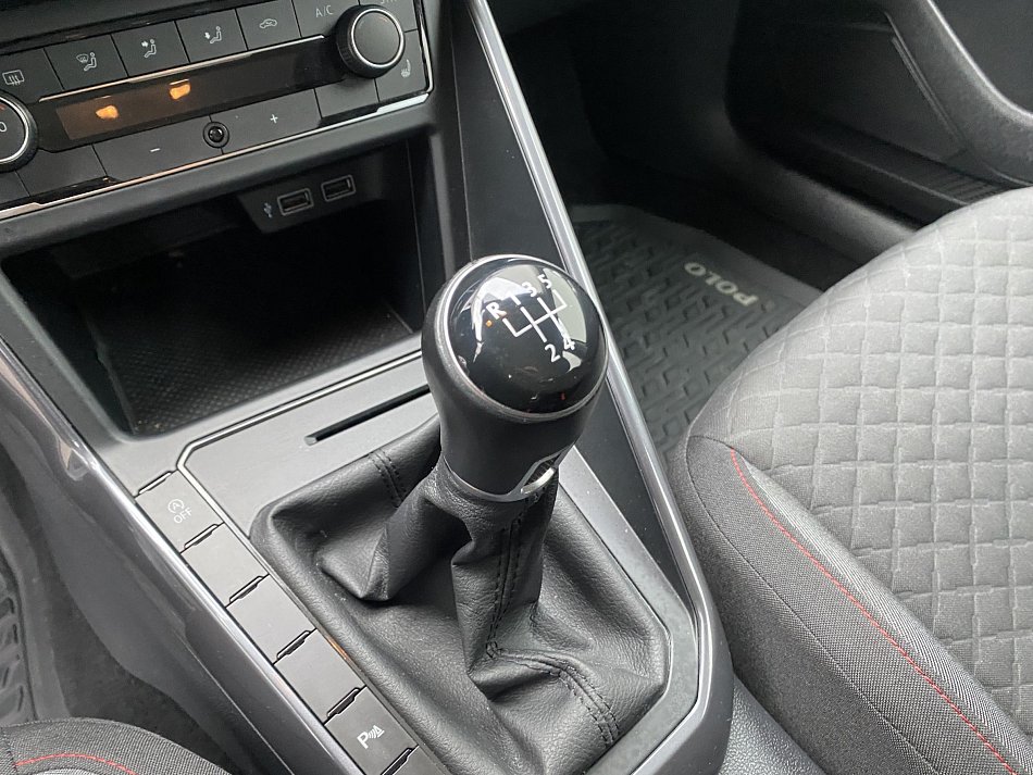 Volkswagen Polo 1.0 TSi Join