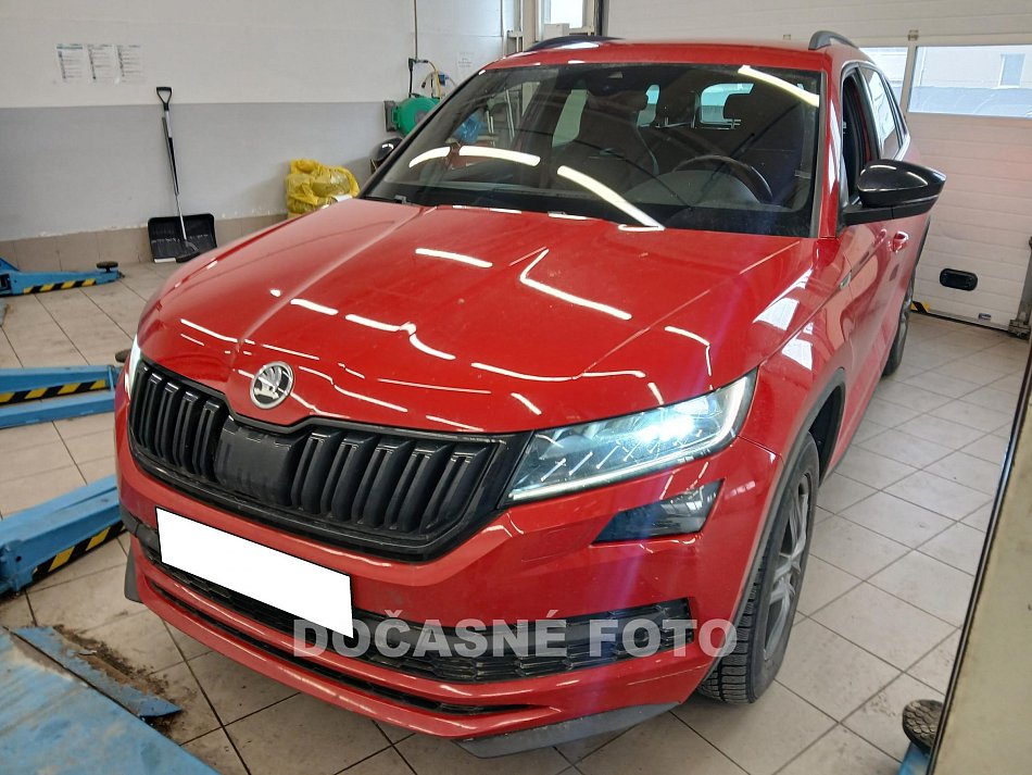 Škoda Kodiaq 2.0TDi SportLine 4x4, 7míst