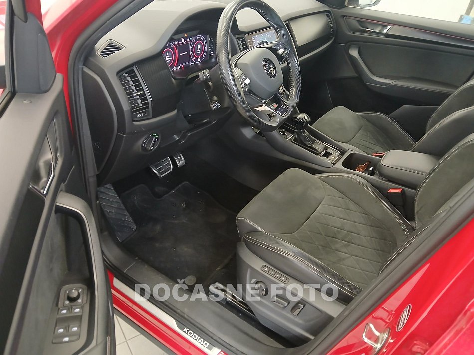 Škoda Kodiaq 2.0TDi SportLine 4x4, 7míst