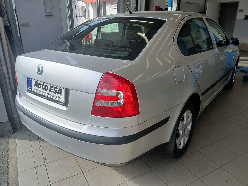 Škoda Octavia II 1.6i 