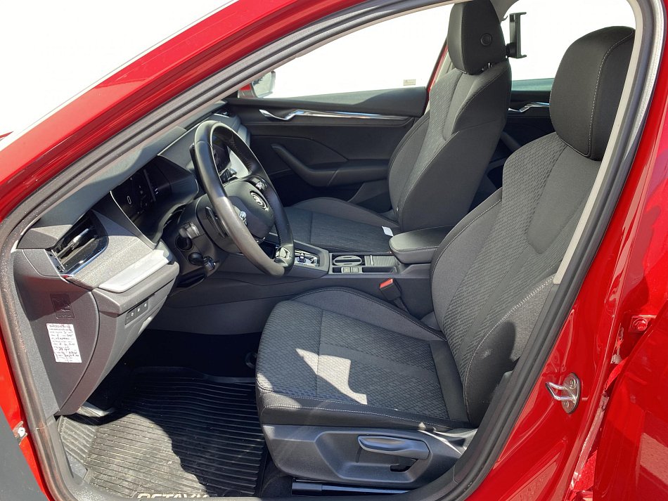 Škoda Octavia IV 2.0 TDI Style