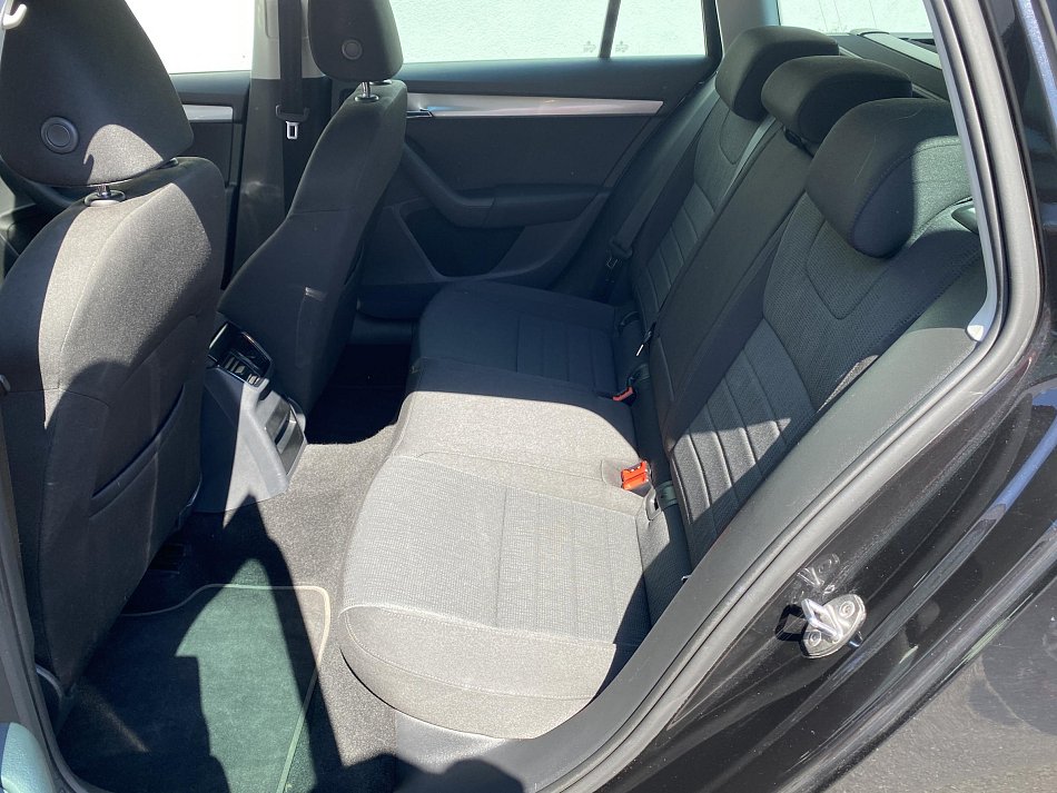 Škoda Octavia III 1.4TSi Elegance