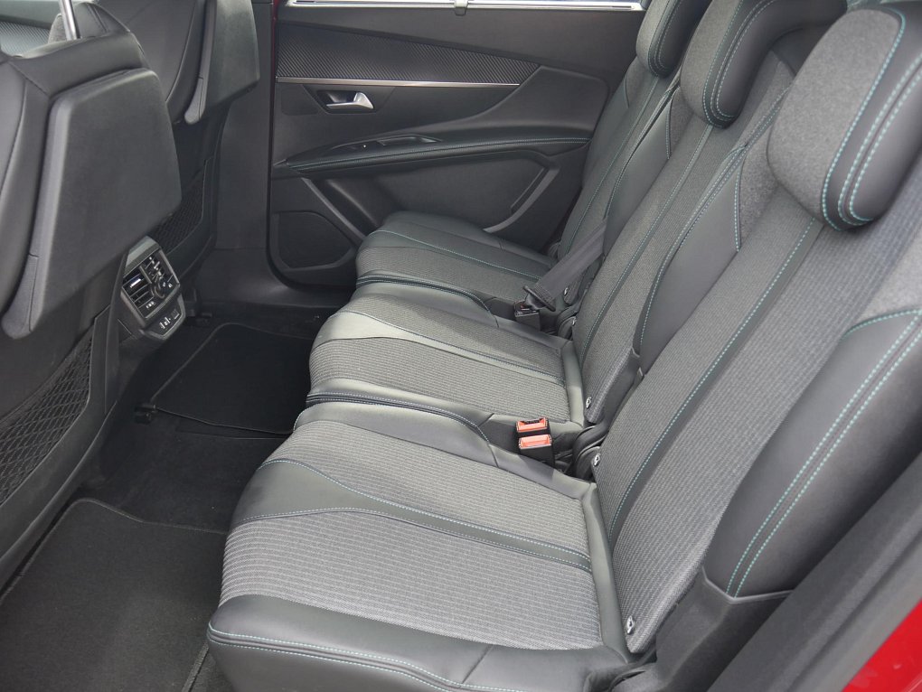 Peugeot 5008 1.2PT Allure