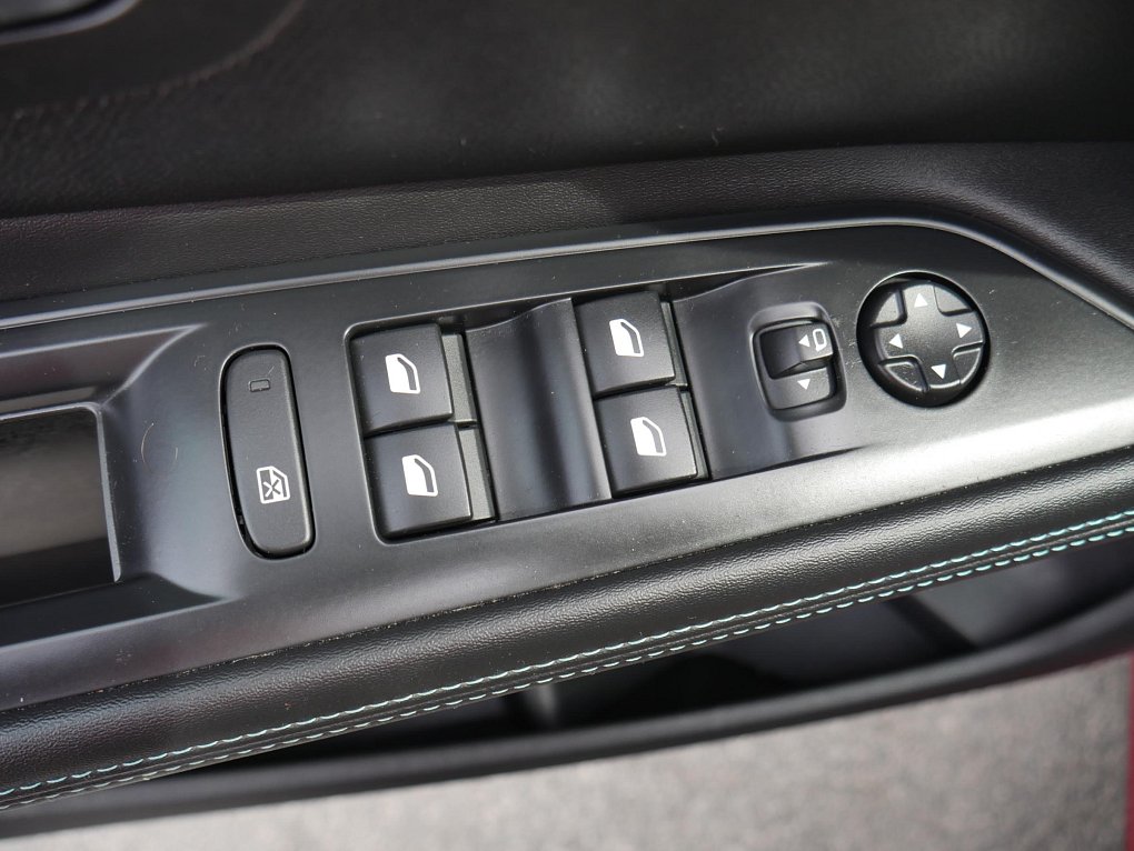 Peugeot 5008 1.2PT Allure