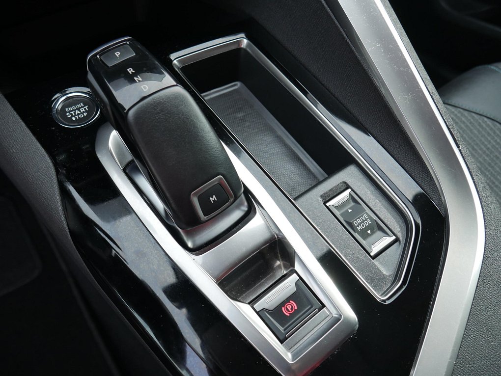 Peugeot 5008 1.2PT Allure