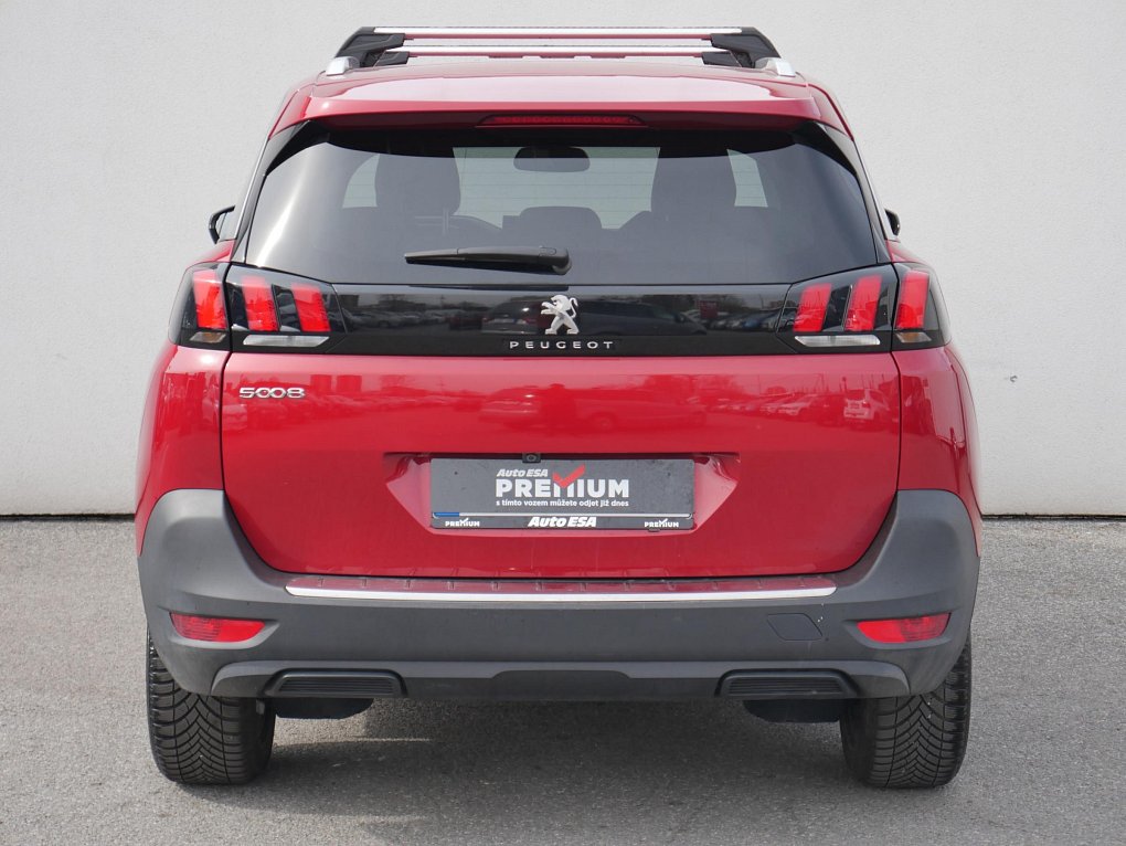 Peugeot 5008 1.2PT Allure