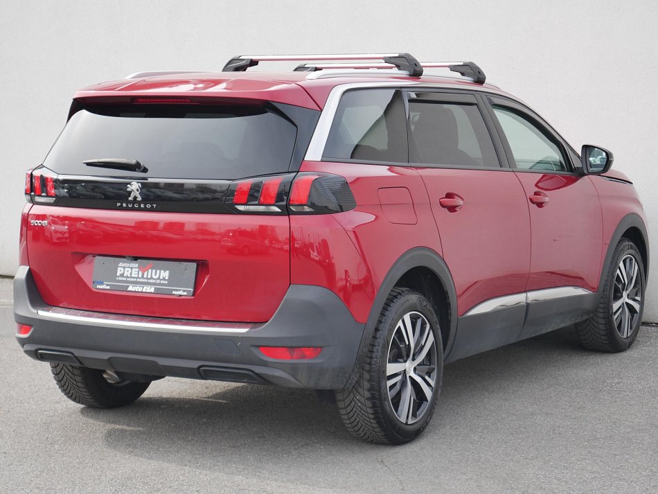 Peugeot 5008 1.2PT Allure