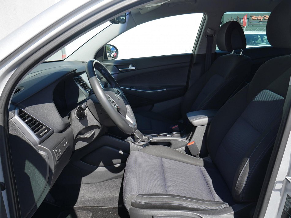 Hyundai Tucson 1.7 CRDi 