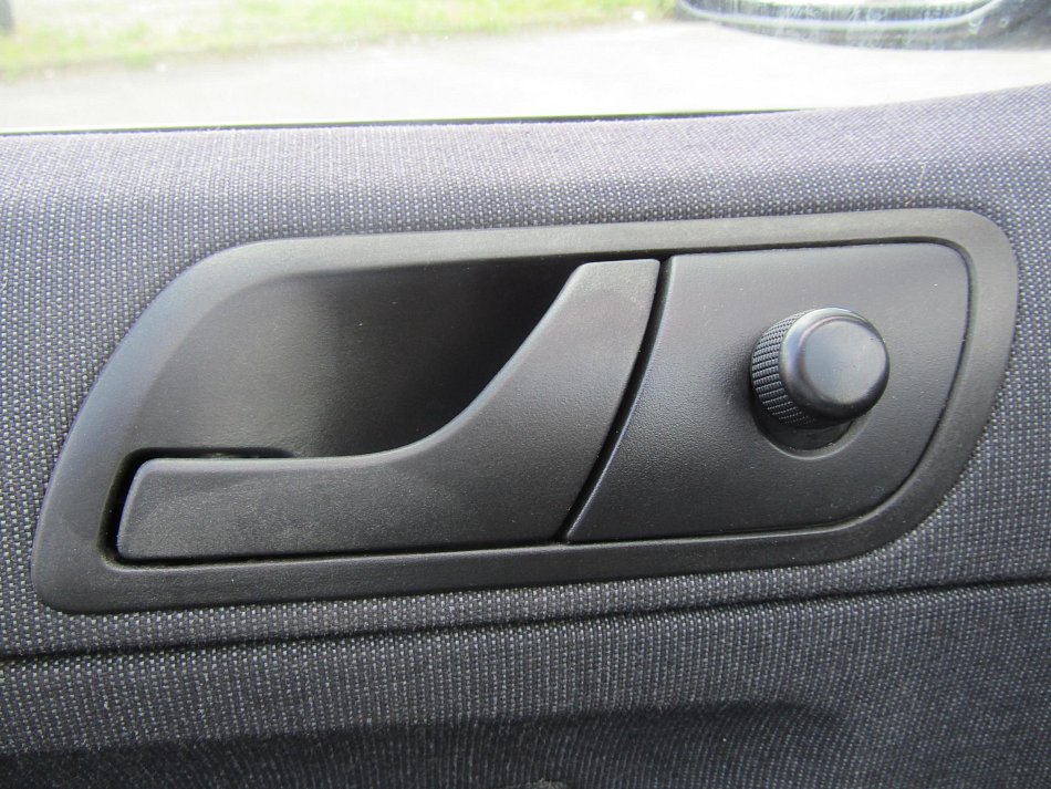Škoda Fabia I 1.2i 