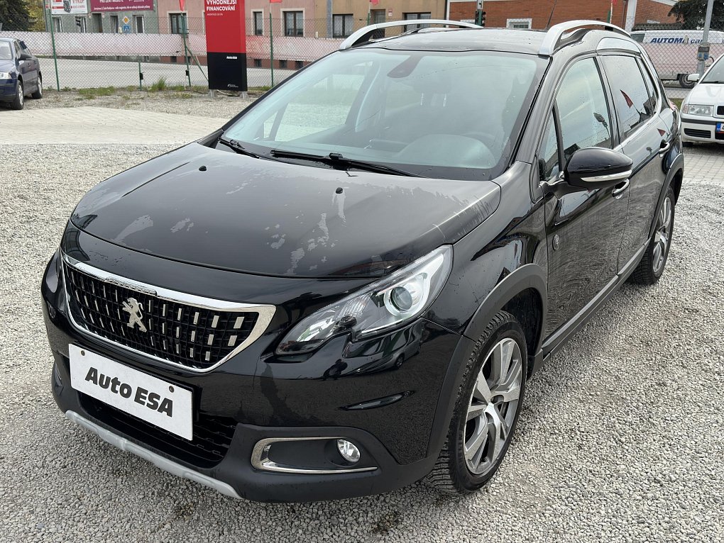 Peugeot 2008 1.2PT Crossway
