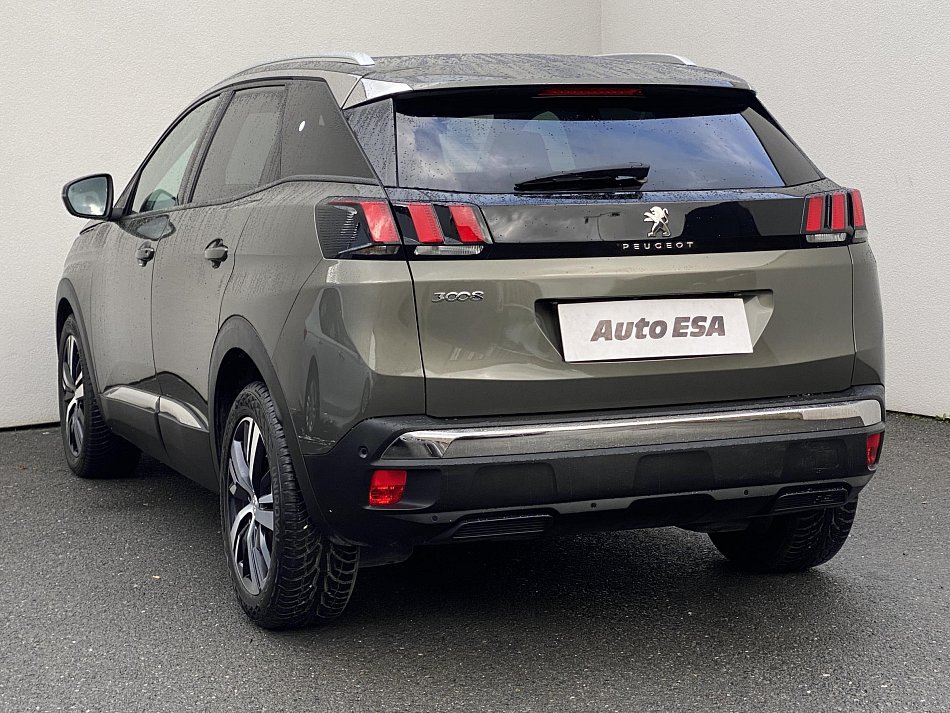 Peugeot 3008 1.2 PT Allure