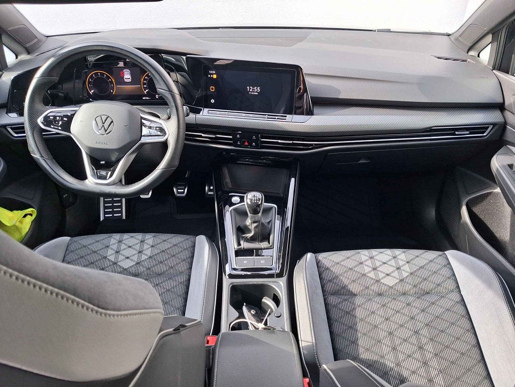 Volkswagen Golf 1.5 TSi R-Line
