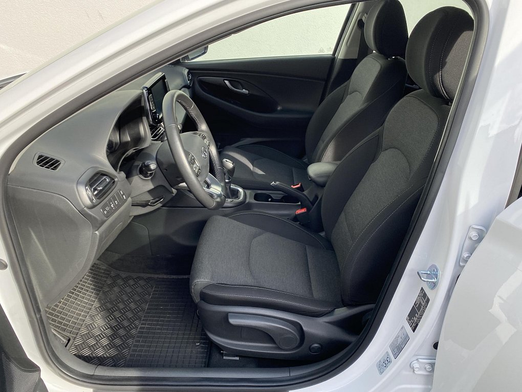 Hyundai I30 1.5 T-GDi Smart 48V