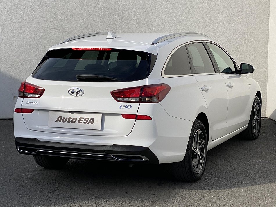 Hyundai I30 1.5 T-GDi Smart 48V