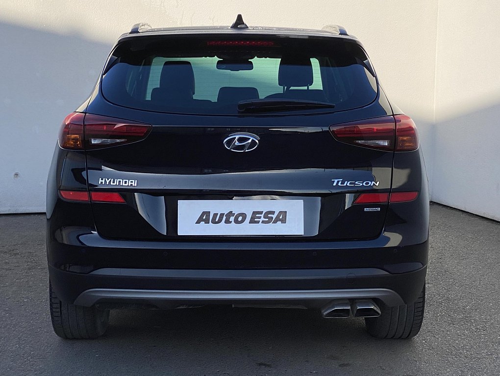 Hyundai Tucson 2.0 CRDi  4WD