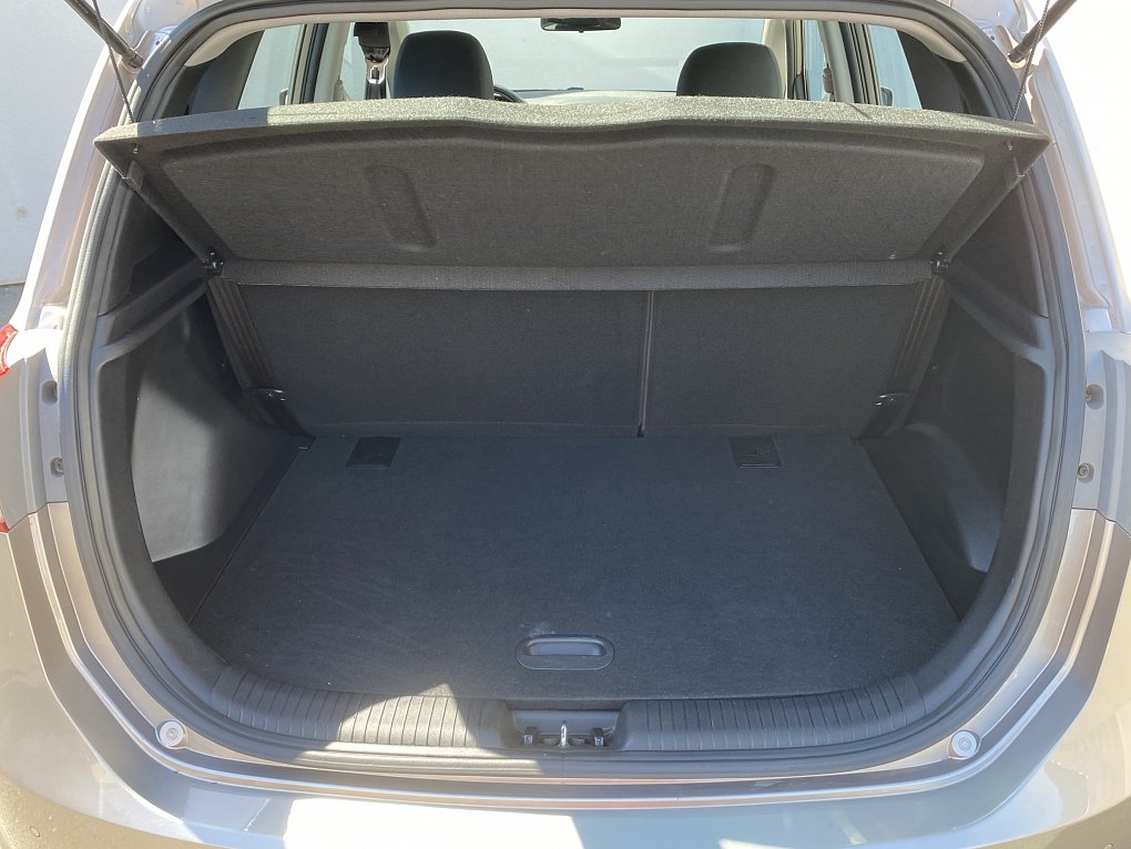 Hyundai Ix20 1.4 i 
