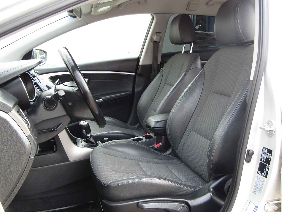 Hyundai I30 1.6 CRDi 