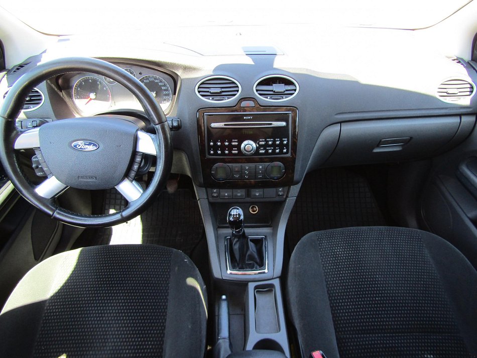 Ford Focus 1.6i 