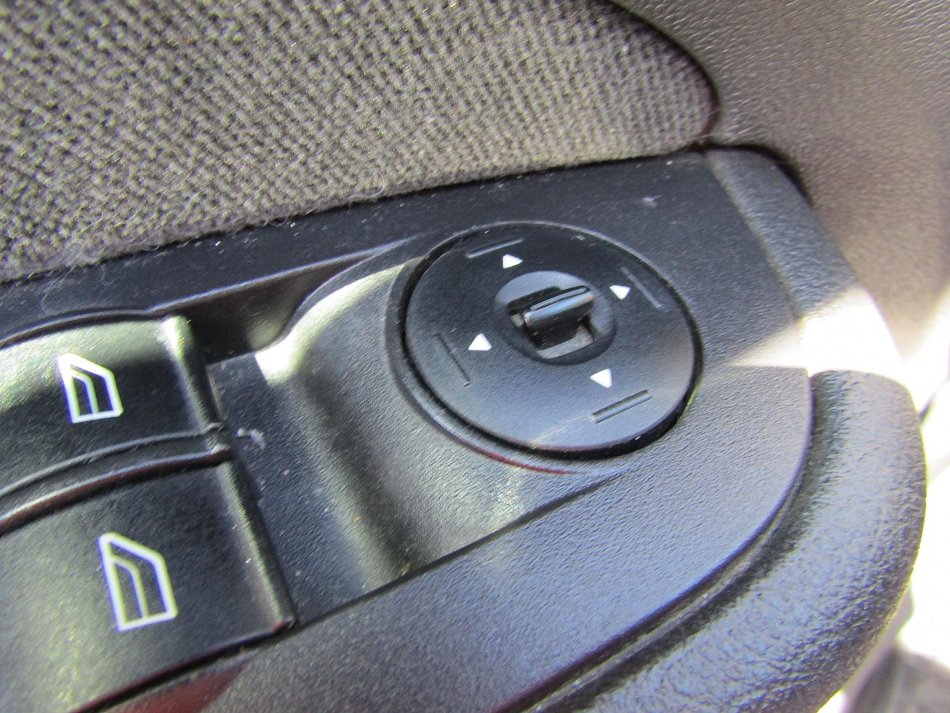 Ford Focus 1.6i 