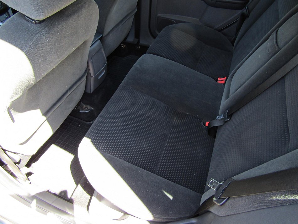 Ford Focus 1.6i 