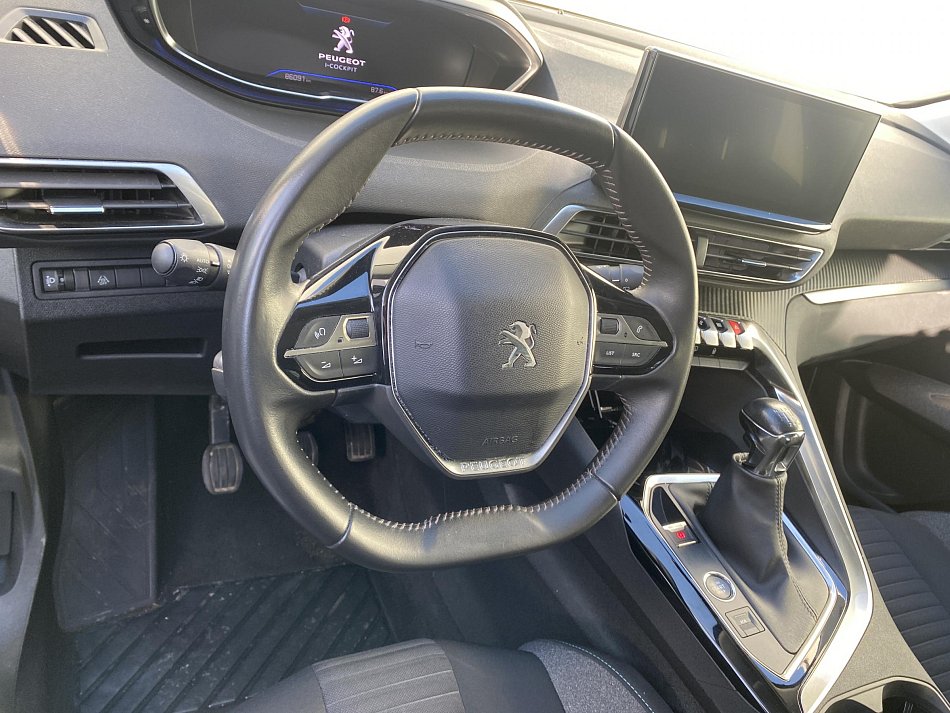 Peugeot 3008 1.2 PT Style