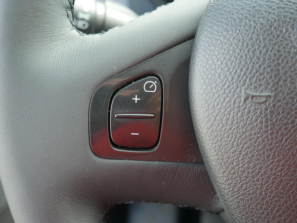 Opel Vivaro 1.6CDTi  9míst