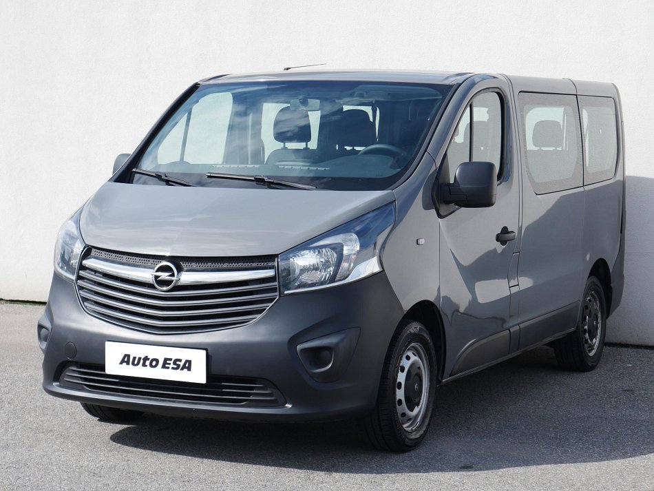 Opel Vivaro 1.6CDTi  9míst