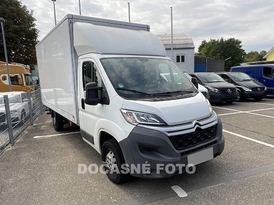 Citroën Jumper 2.0HDi  SKŘÍŇ ČELO