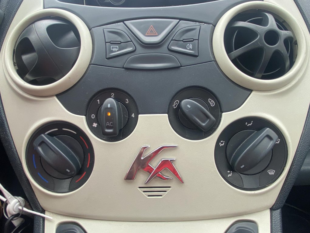 Ford Ka 1.25i 