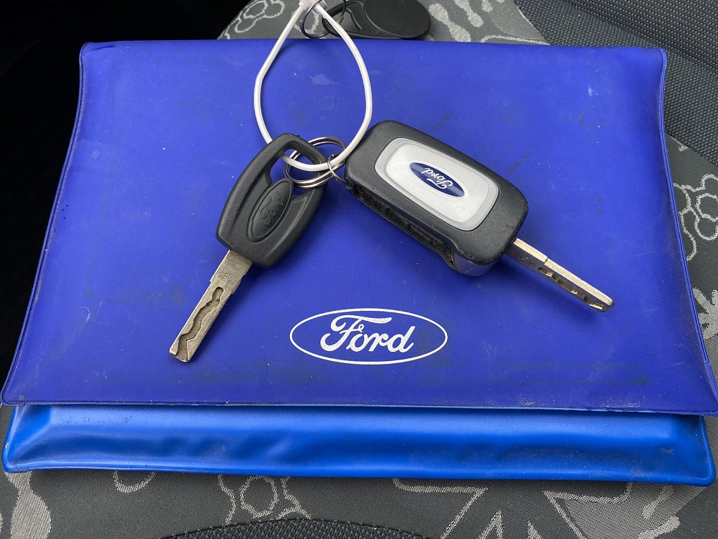 Ford Ka 1.25i 