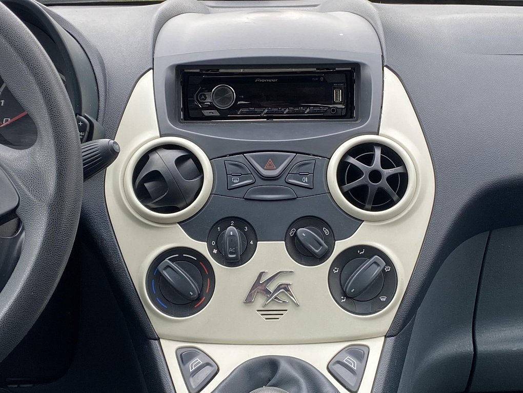 Ford Ka 1.25i 