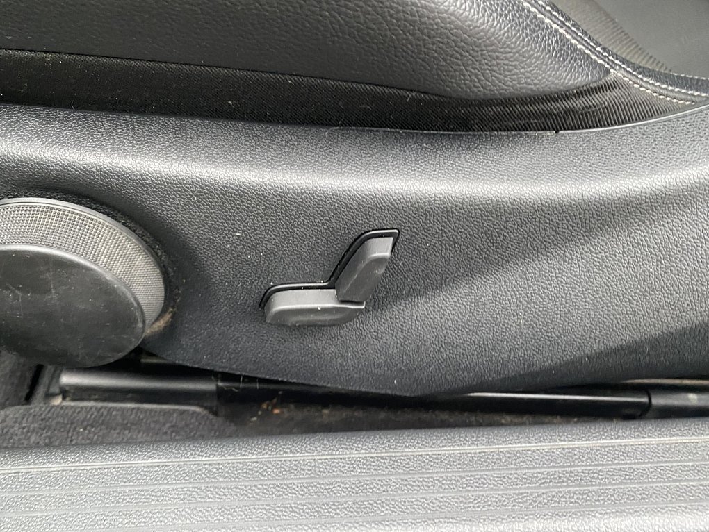 Mercedes-Benz Třída C 1.6i  C180