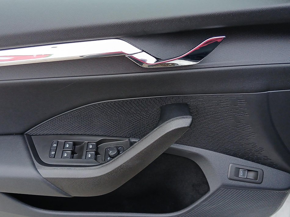 Škoda Octavia IV 1.5TSi Style