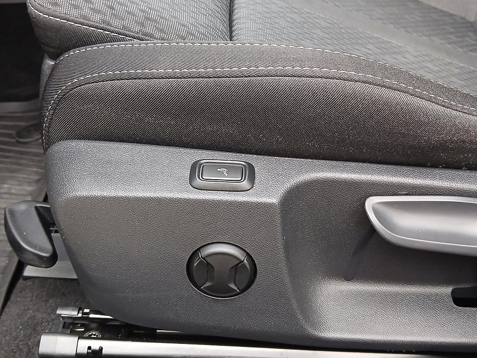 Škoda Octavia IV 1.5TSi Style