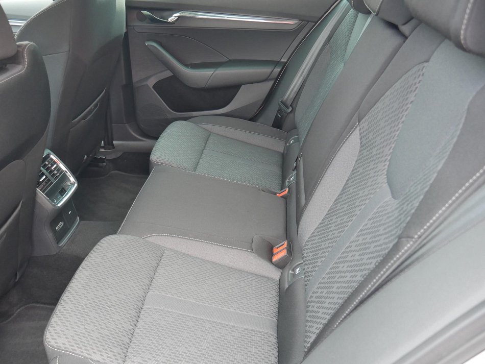 Škoda Octavia IV 2.0 TDi Style