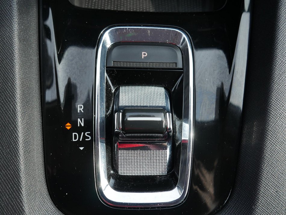 Škoda Octavia IV 2.0 TDi Style