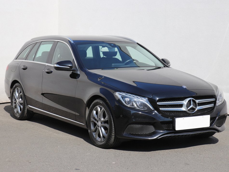Mercedes-Benz Třída C 2.0 i Avantgarde C200